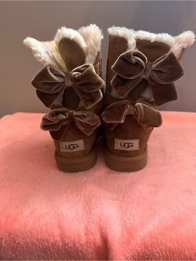 UGG Chestnut Velvet Bow Back Shearling Boots